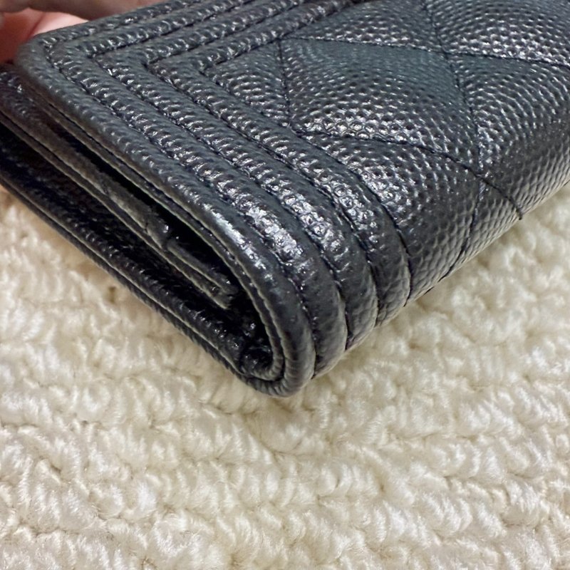 CHANEL - 黑色荔枝皮銀釦boy下蓋單層卡包-7