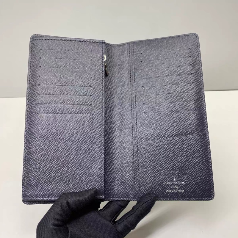 Louis Vuitton • 限量動物園17s長頸鹿全皮老花壓紋翻蓋長夾 全配✔️-7