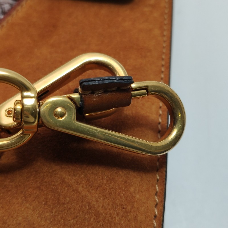 Chloe Faye蛇皮翻毛皮拼色鏈條扣飾斜挎包-12