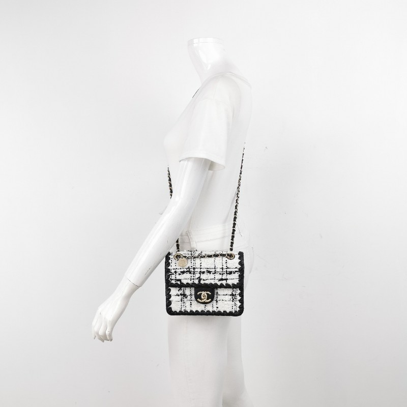 Chanel 牛皮毛呢字母雙C鏈條斜挎單肩包晶片款-1