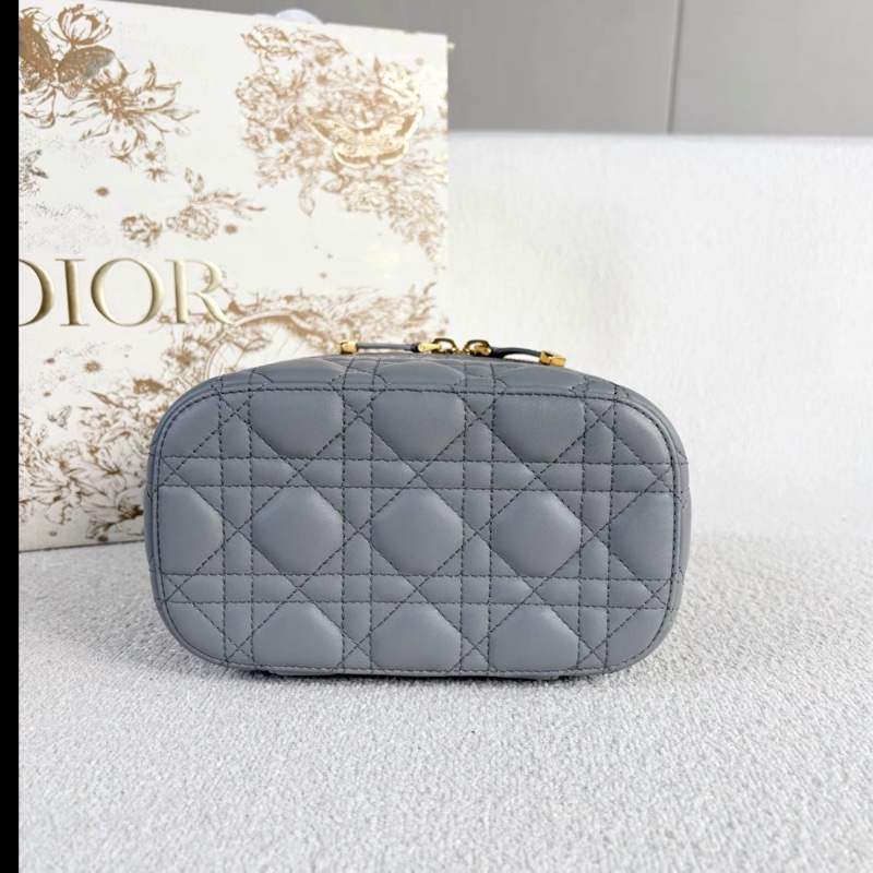 Dior • Travel Vanity 藍色金釦羊皮化妝盒子包 小號-6