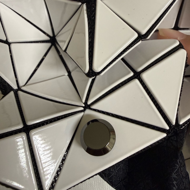 全新 三宅一生 Issey miyake BAO BAO beyond 迷你包-1