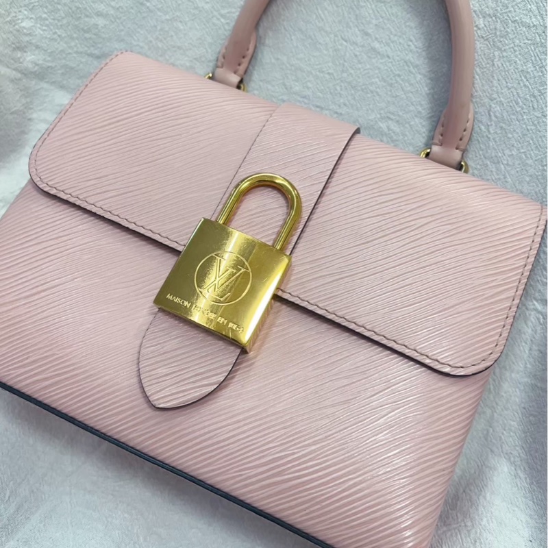 路易威登(Louis Vuitton)Locky BB 玫瑰粉色Epi皮革手提包-6