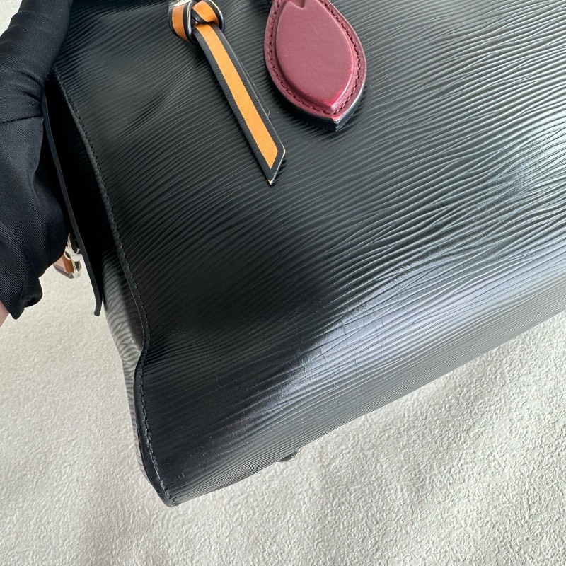 Louis Vuitton  LV新款TUILERIES EPI水波纹黑色拼色手袋  手提包肩背包-7