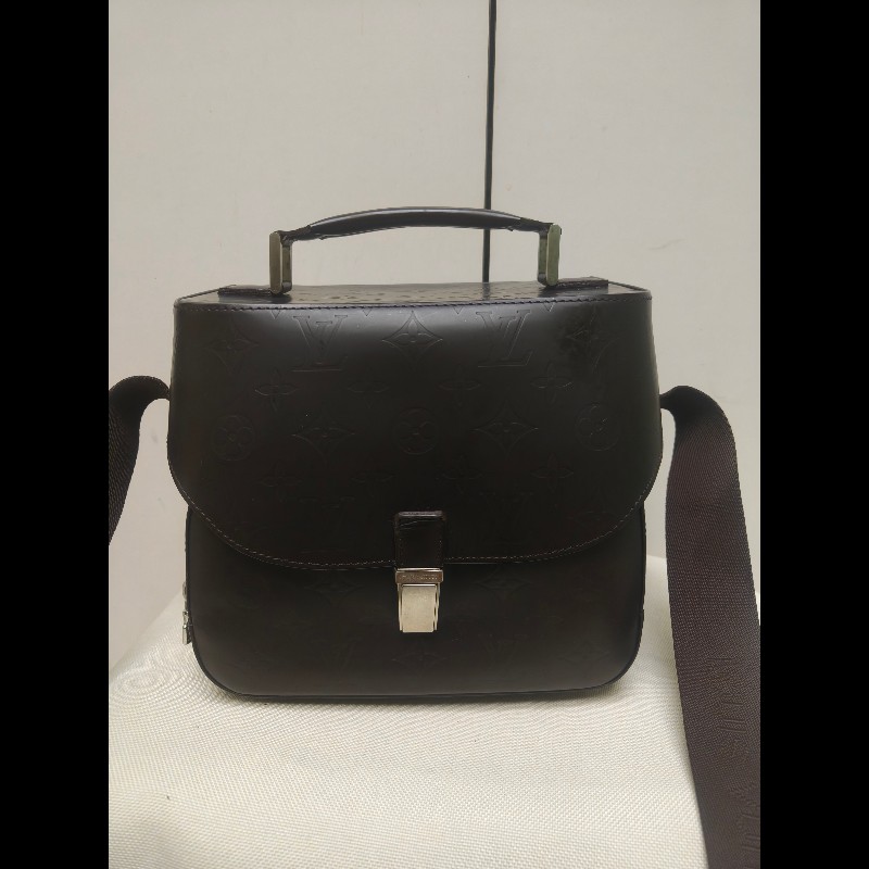 ㊣✨Louis Vuitton✨(附防塵袋)路易威登 LV 可可色 壓紋 老花 壓釦 相機包 肩背包/二手精品/二手包/保證正品🌳二手樹屋🌳-2