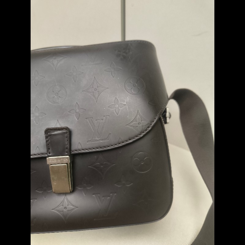 ㊣✨Louis Vuitton✨(附防塵袋)路易威登 LV 可可色 壓紋 老花 壓釦 相機包 肩背包/二手精品/二手包/保證正品🌳二手樹屋🌳-18