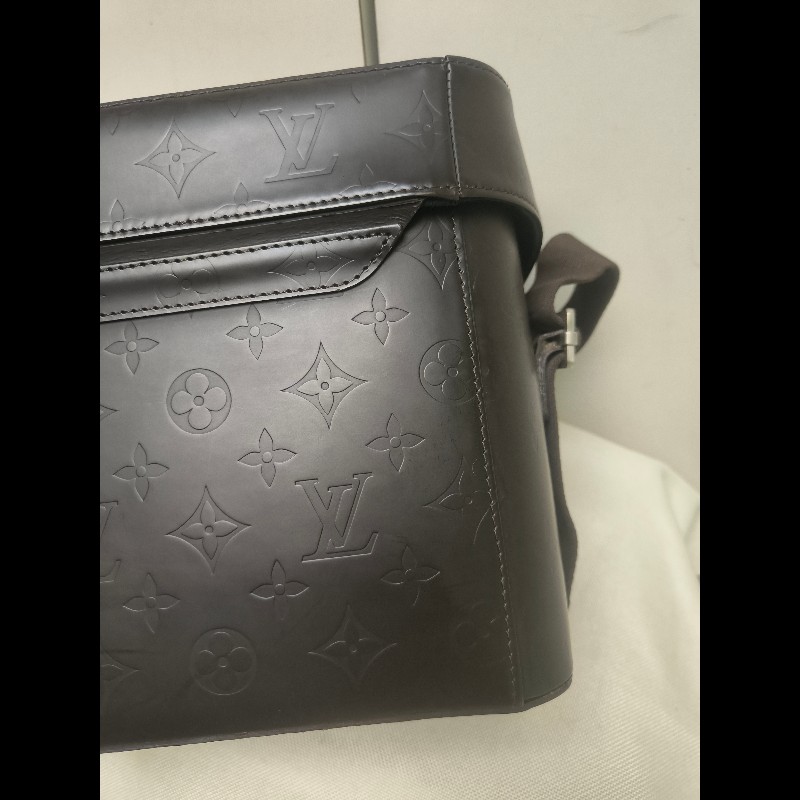 ㊣✨Louis Vuitton✨(附防塵袋)路易威登 LV 可可色 壓紋 老花 壓釦 相機包 肩背包/二手精品/二手包/保證正品🌳二手樹屋🌳-32
