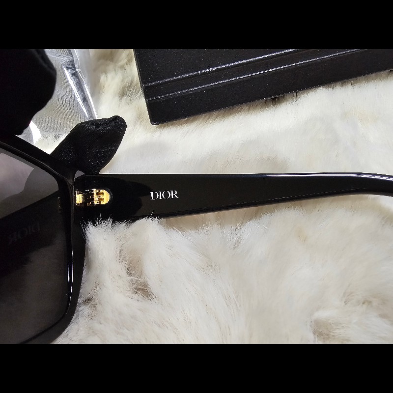 Dior 太陽眼鏡 CD金屬Logo 墨鏡 黑框黑鏡面 男女皆可 臉寬友善款-5