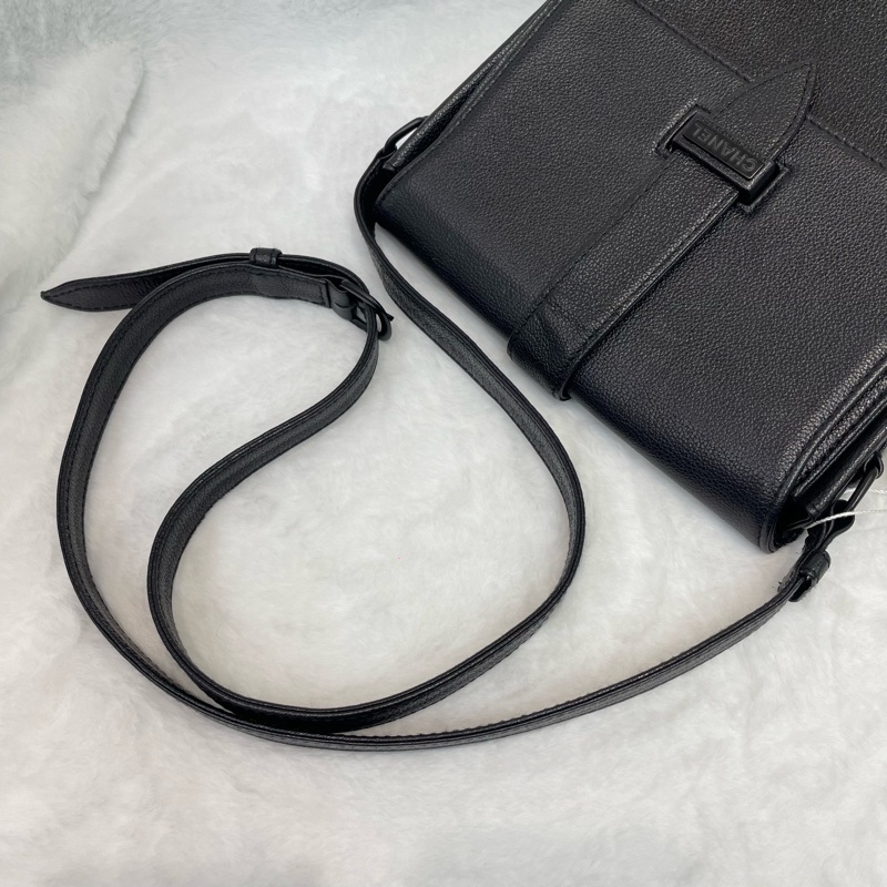 Chanel So Black 斜揹袋 XB340-22