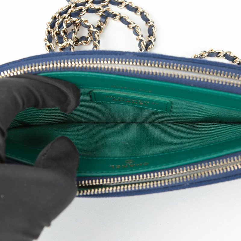 CHANEL A82527 雙拉鍊 WOC 肩斜背包-7