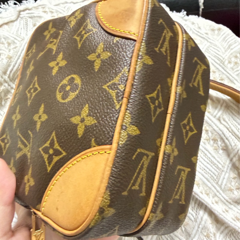 LV經典老花雙層相機包-8