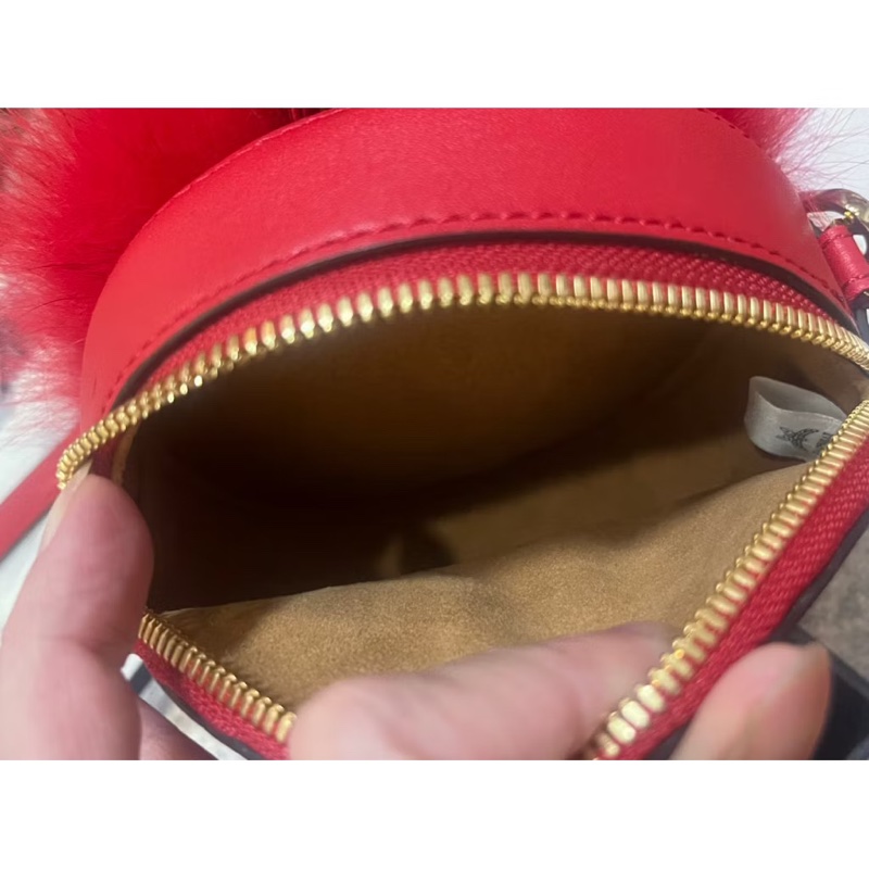 MCM包包 喜氣紅藍毛造型兔-8