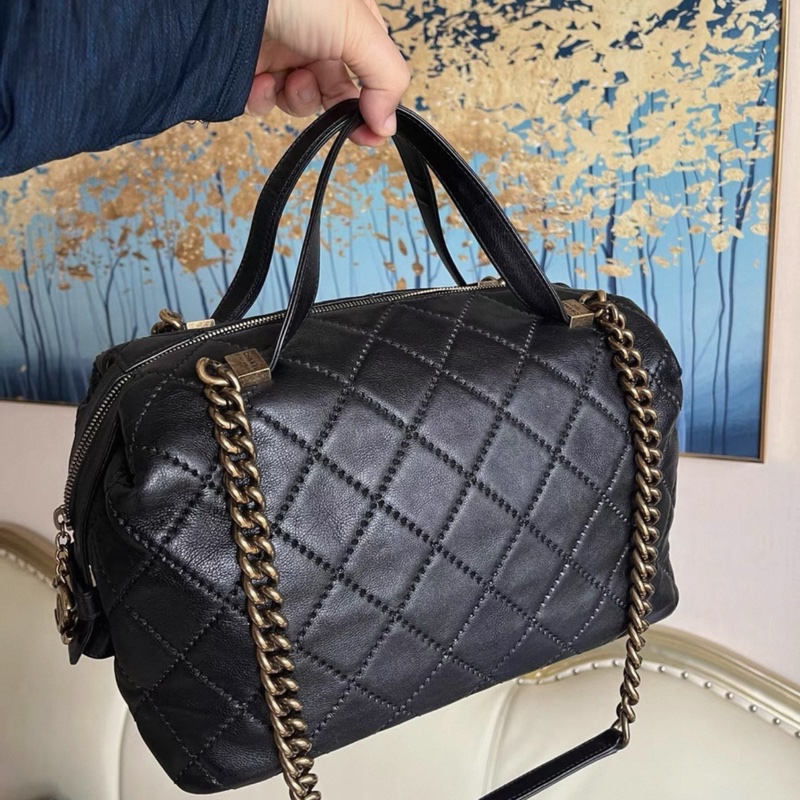 香奈兒菱格紋黑金保齡球手提單肩包挎包hobo盒飯包‌波士頓包-0