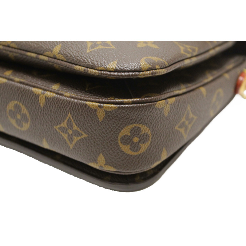 Louis Vuitton Monogram Pochette Metis Messenger Crossbody Bag-16