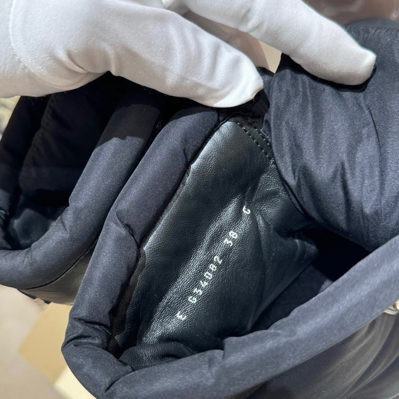 香奈兒雪靴黃金尺寸38-4