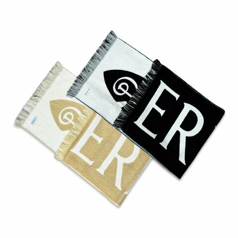 Burberry 品牌徽標字母logo羊毛圍巾(8109563-多色)