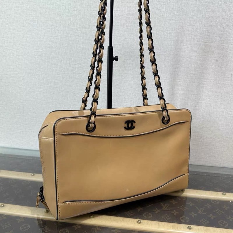 CHANEL 中古 奶茶色手提肩背鏈條包32*20*11 98新配件塵袋保卡-1