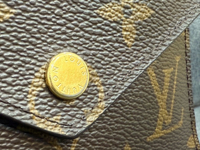 Louis Vuitton老花信封三折短夾-16