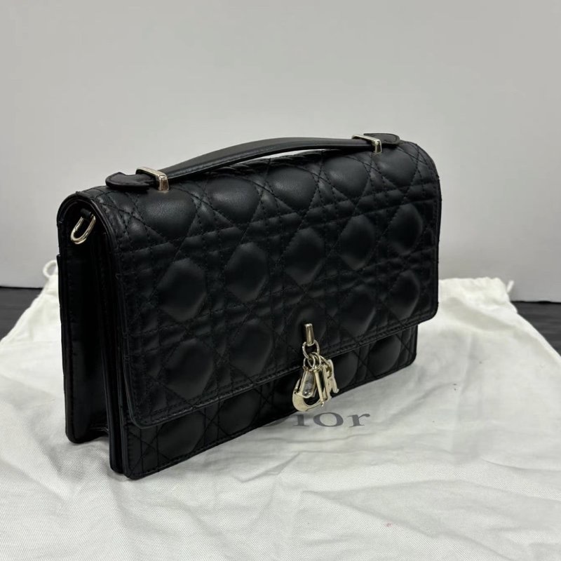 DIOR 黑色金扣My Dior藤格紋羊皮翻蓋肩背斜背包24*16*5 99新配件:盒子塵袋卡册購證-1