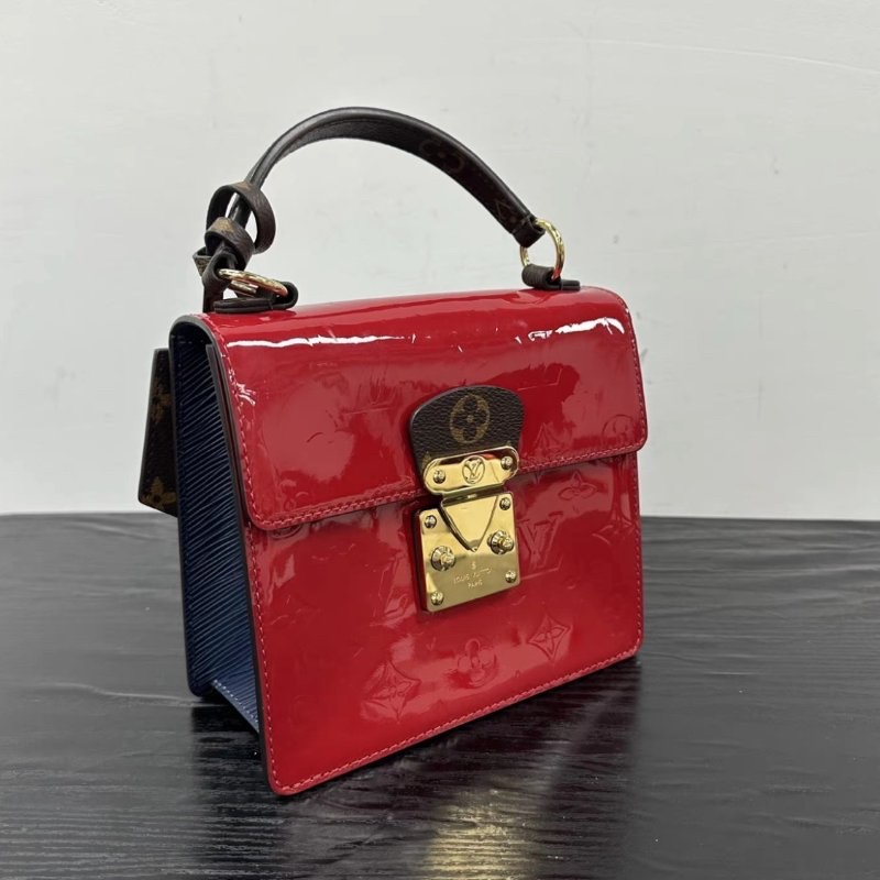 LV SpringStreet金扣紅色漆皮手提肩背斜背包 17*16*8.5 98新配件購證-1