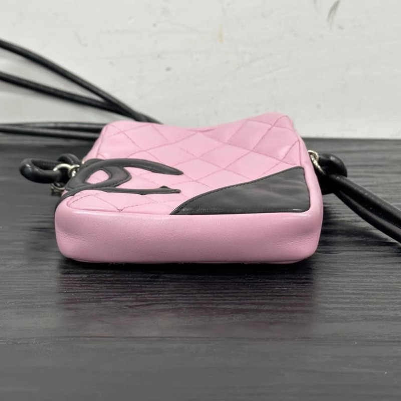 CHANEL 粉黑康鵬肩背斜背手機包12*14*3 98新配件塵袋-3