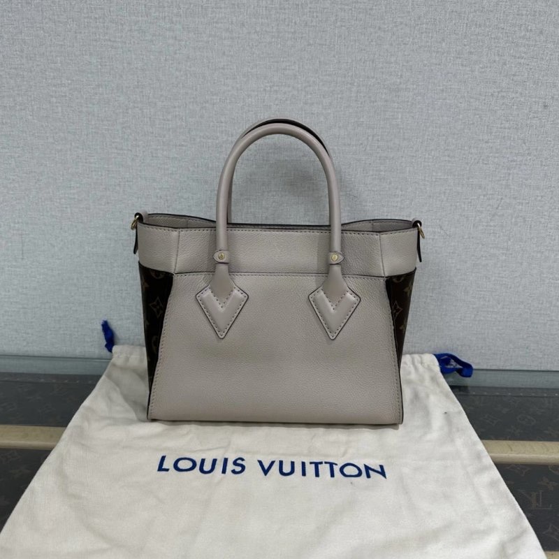 LV on my side金扣手提斜背包 25*19*12 99新配件塵袋購證-5