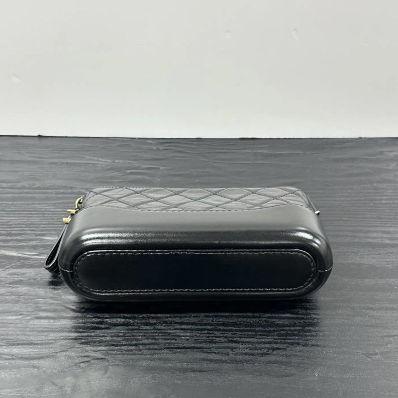 CHANEL 黑色流浪鏈條肩背斜背包mini 18.5*10*4 98新配件塵袋-3