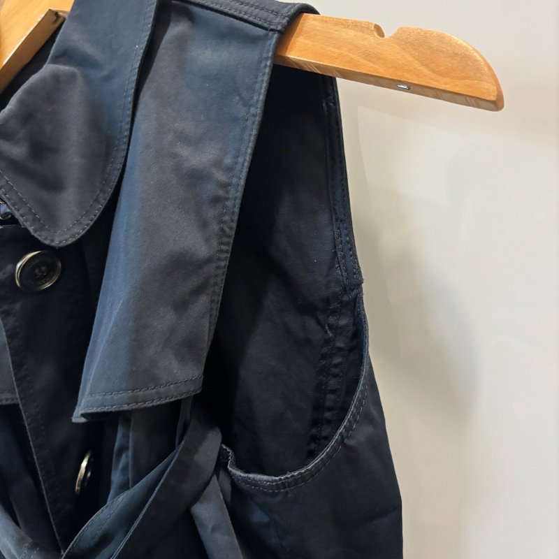 【美收精品】BURBERRY 深藍背心  4-103【隔月月中將轉賣至日本 上架期限30天】-2