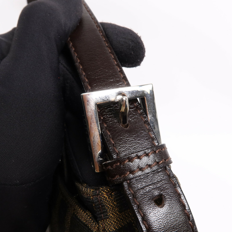FENDI 帆布Shoulder Bag銀扣肩背袋-10