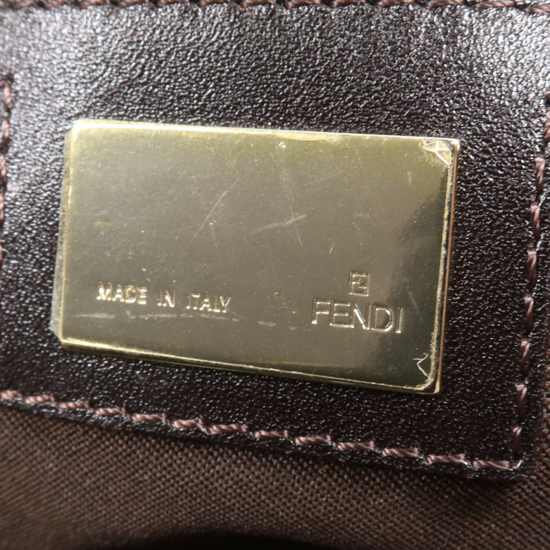 FENDI 帆布Shoulder Bag金扣肩背袋-14