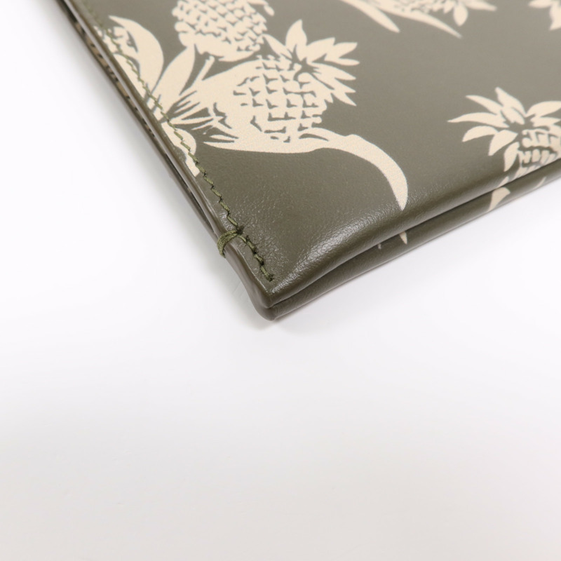 YVES SAINT LAURENT 牛皮皮革Pouch金扣手拿包-4