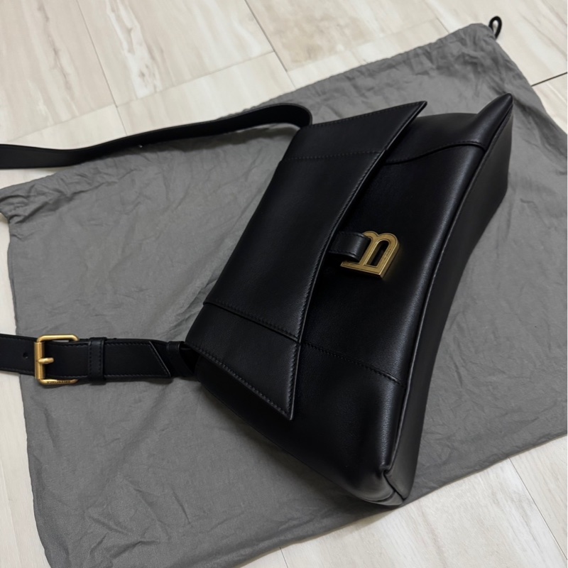 balenciaga downtown金扣牛皮沙漏包-0