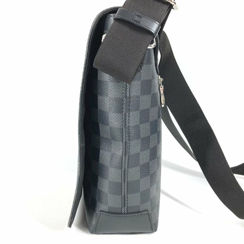 路易威登 N40350 Damier Graphite District MM NV2 帆布斜背包,黑色,男女款-2