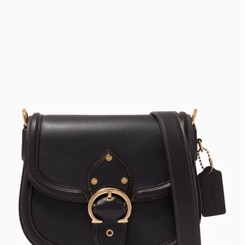 COACH BEAT SADDLE 質感素面鞣製皮革斜背馬鞍包(雙背帶款)-黑色