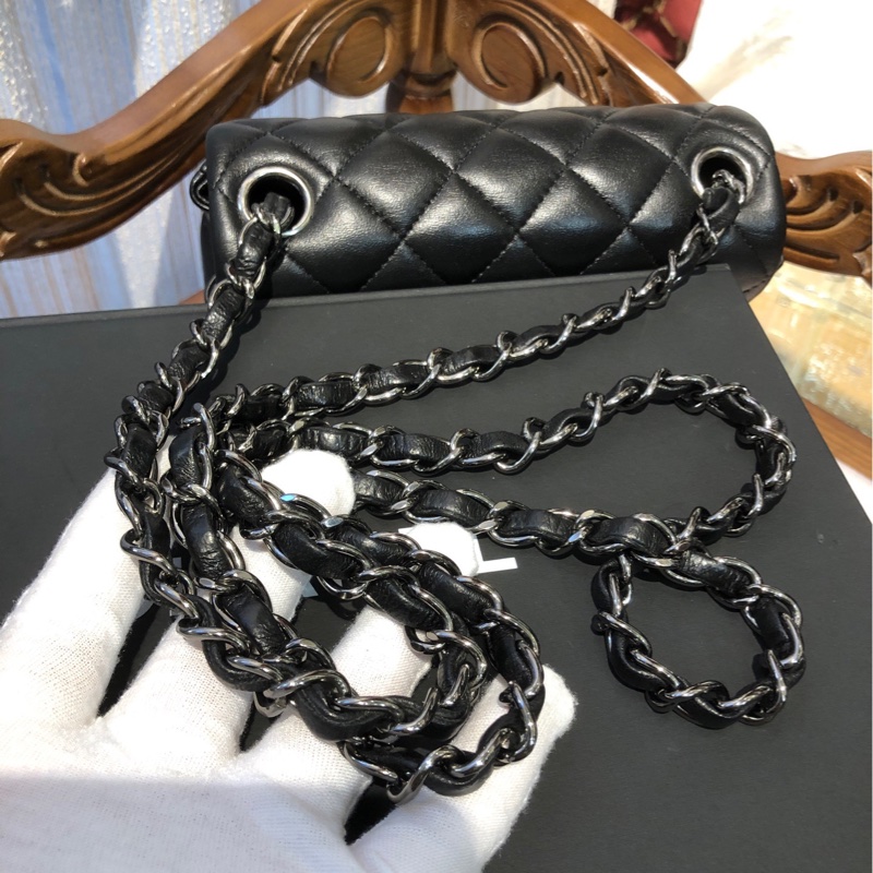 chanel 黑银 方胖子 链条包18开 单肩包-9