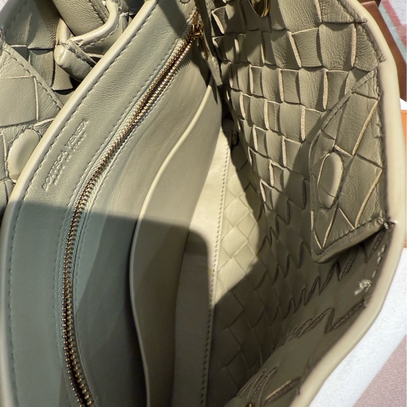 BV编织洞石绿色 Andiamo 小号-4