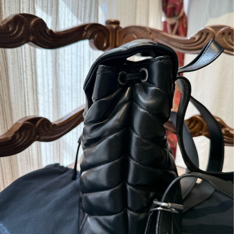 Ysl Loulou V纹 黑银双肩背包-2