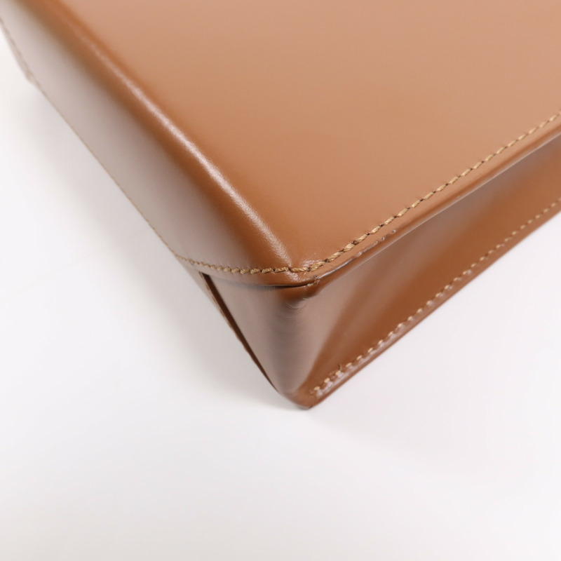 LOEWE 牛皮皮革Standard A5 Tote金扣手挽肩背兩用袋-9