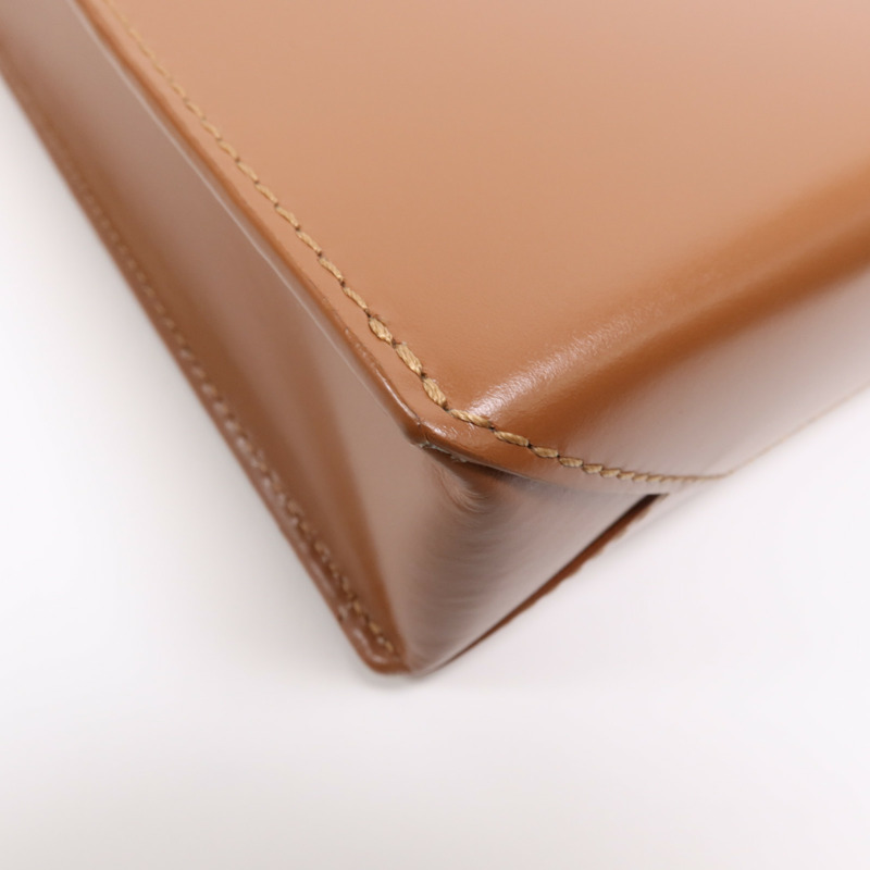 LOEWE 牛皮皮革Standard A5 Tote金扣手挽肩背兩用袋-10