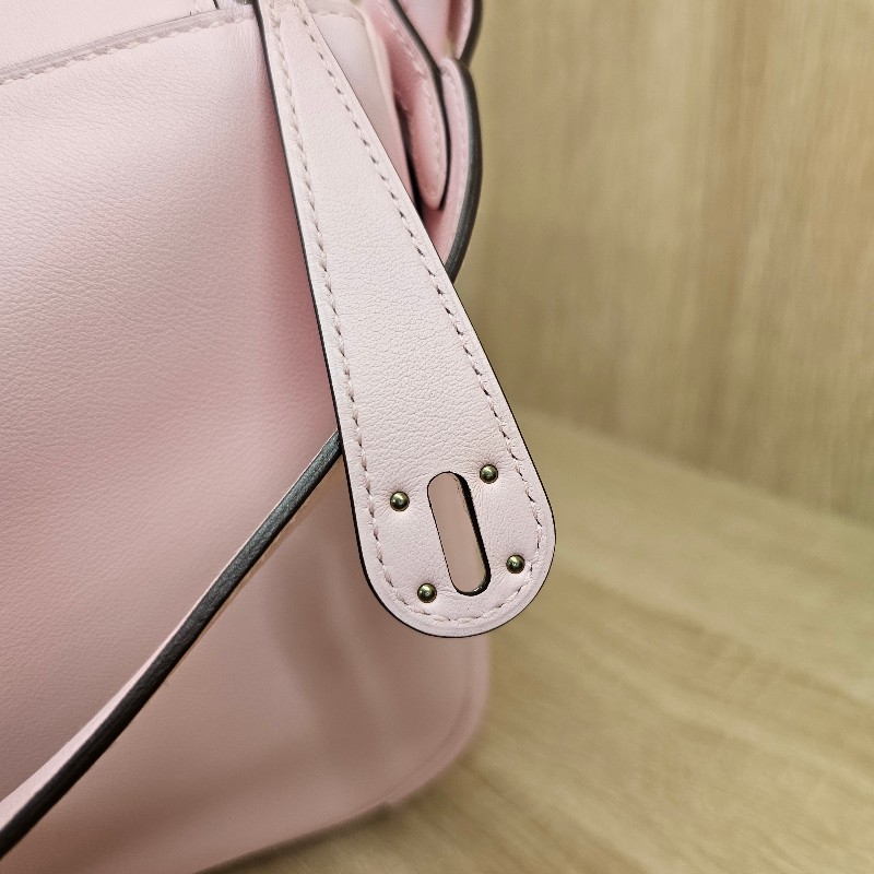 [實品超級美❣️] Hermes櫻花粉Swift皮銀釦Lindy26-13