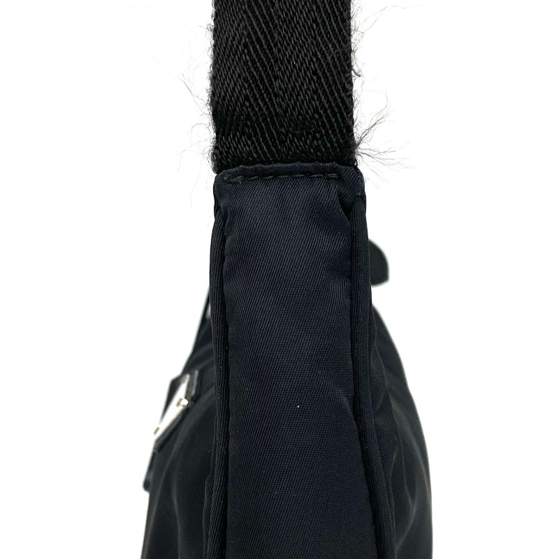 ☆ Prada 普拉達 Black Nylon Re-edition 2000 Shoulder Bag 黑色尼龍肩揹袋 - 257018434-4