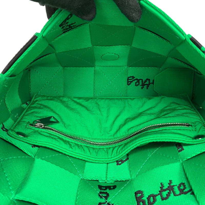 ☆Bottega Veneta寶緹嘉 Cassette Black Green Canvas Shoulder Bag 黑色綠色帆布肩背袋 - 257019039-15