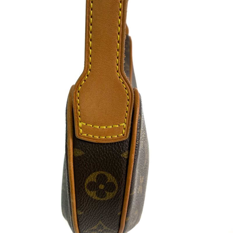 △ Louis Vuitton 路易威登 Pochette Croissant Brown Coated Canvas Monogram Shoulder Bag M51510 啡色塗層帆布經典花紋肩背袋 M51510 -257018677-3