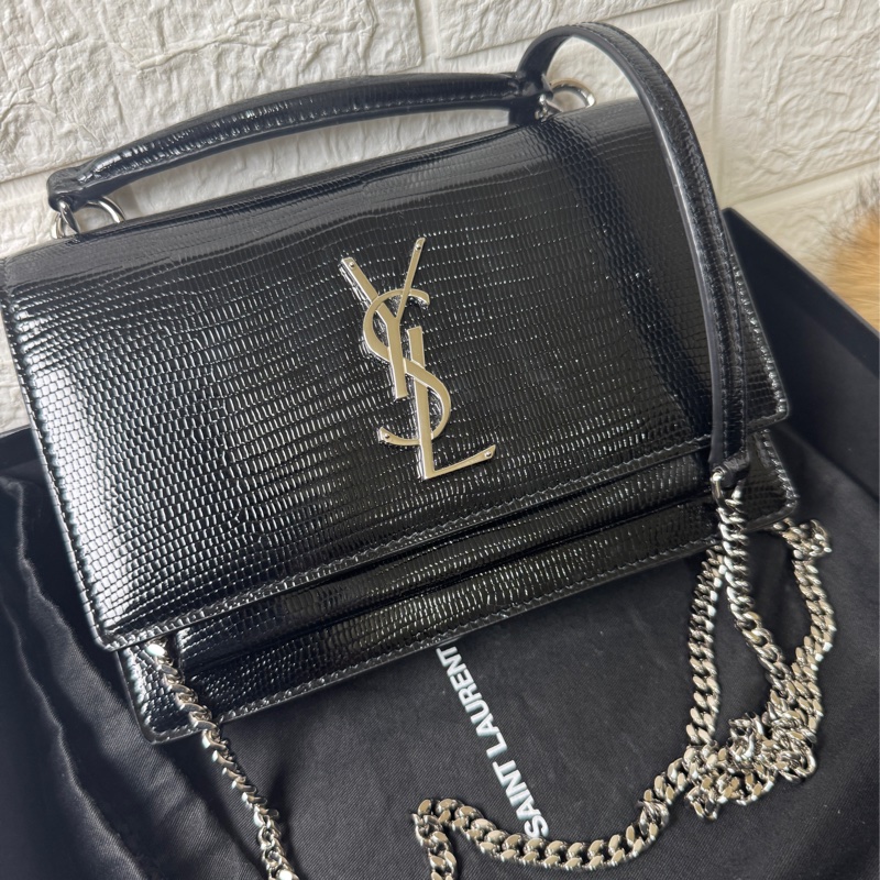 YSL黑蜥蜴皮紋銀釦兩 用包-2