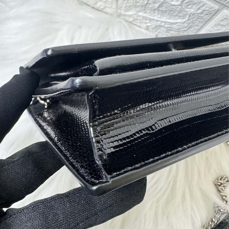 YSL黑蜥蜴皮紋銀釦兩 用包-10