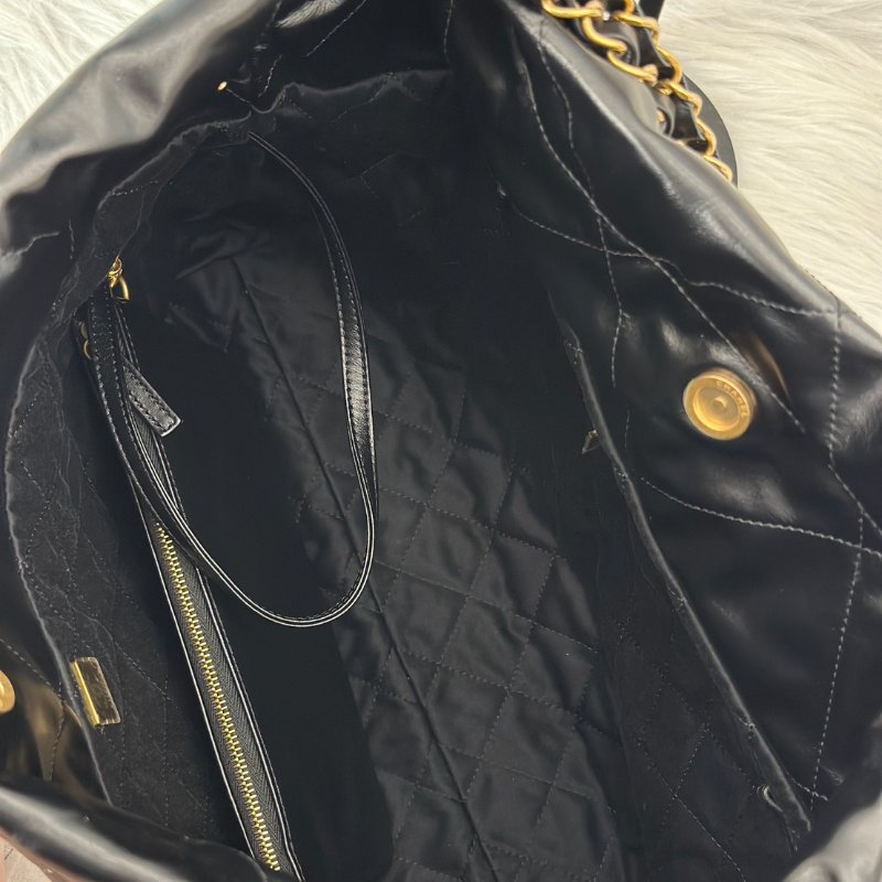 CHANEL 22 Bag - 中號黑金-5