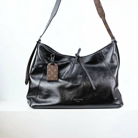 Lv CarryAll Vibe MM 黑武士M25143