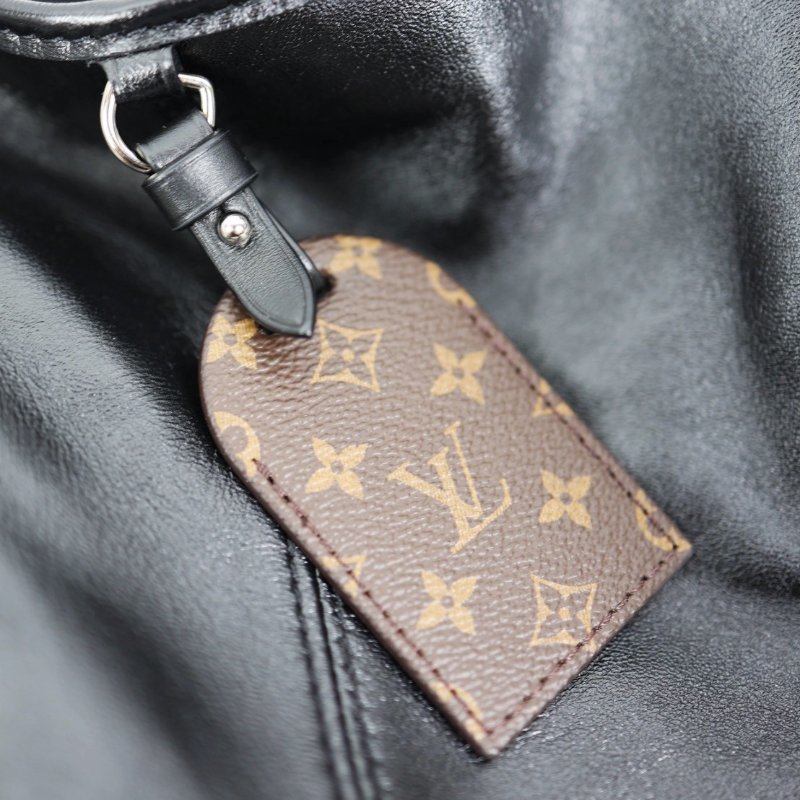 Lv CarryAll Vibe MM 黑武士M25143-11