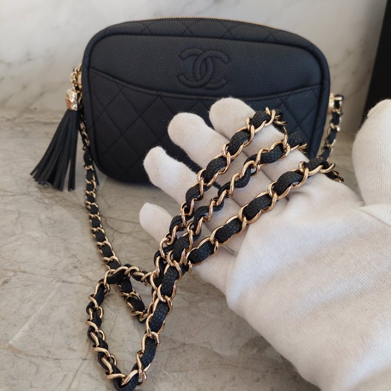 CHANEL 小牛皮及金色金屬 18B🎀現品實拍 🎀   Shoulder Bag金扣鏈帶肩背/斜背包-58