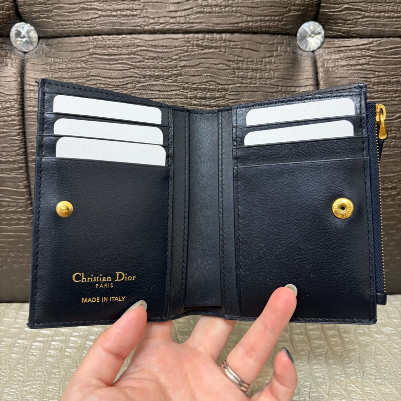 Dior 藍提花布金釦 Montaigne 30對釦短夾-4